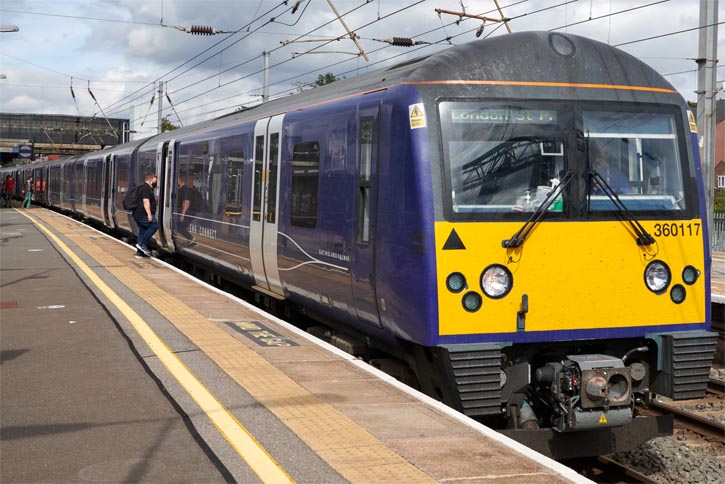 EMR Connect 360117 at Bedford station 2021