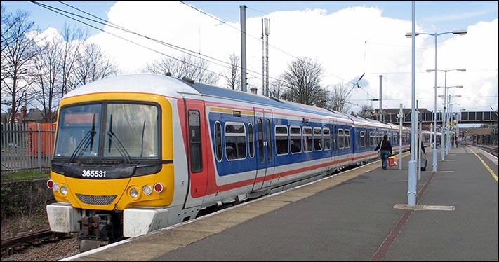 West Anglia Great Northern (WAGN) class 365531 at Biggleswade in 2005