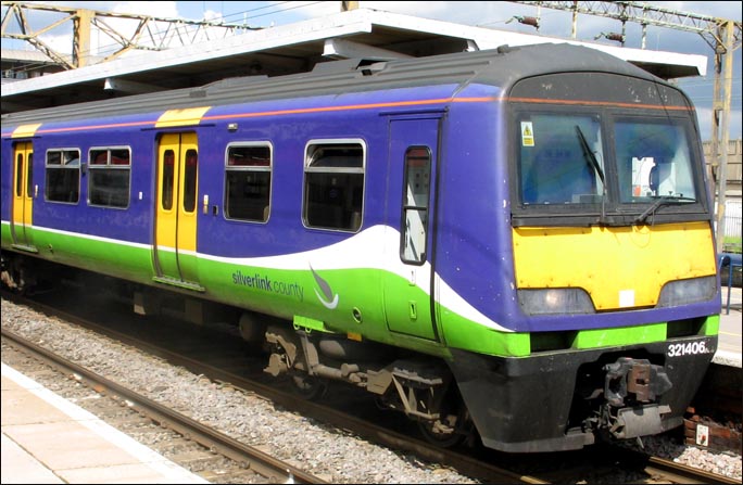 Siverlink County 321406 at Bletchley 