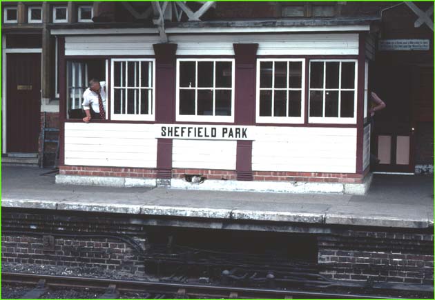 Signal box at Sheffield Park station Signal box at Sheffield Park station