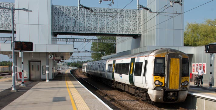 Great Northern class 387 126 in platform 1 at Cambridge North 