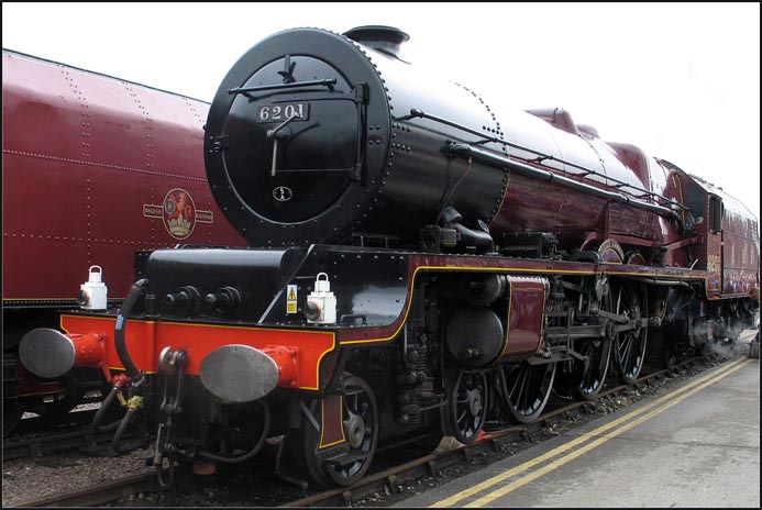 4-6-2 no.6201 Princess Elizabeth at The Crewe 2005 Open Day