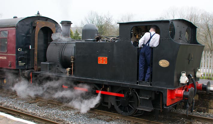 0-6-0T no.32 at Ramsbottom station 
