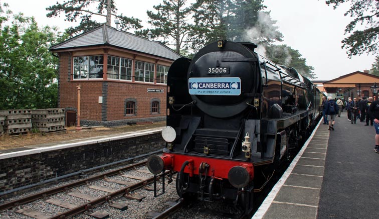 Bulleid Merchant Navy 35006 Peninsular & Oriental S.N Co