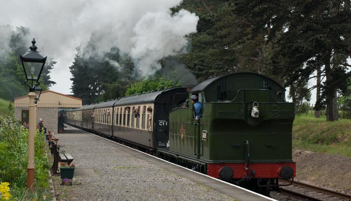 GWR 0-6-2T no.5619  