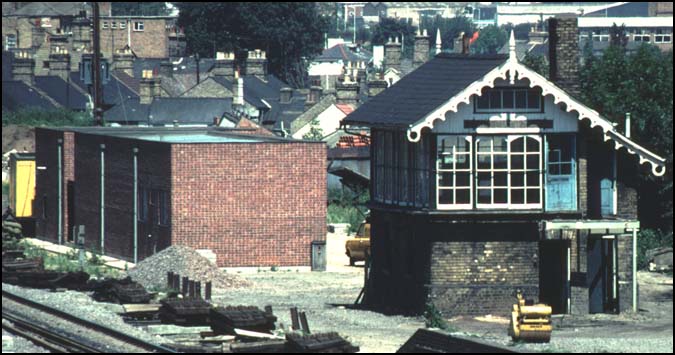 Huntingdon North No2 signal box not in use