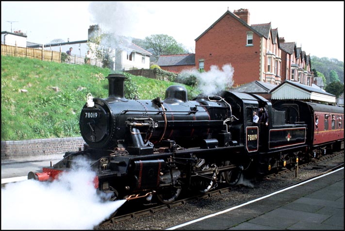 BR Standard Class 2 2-6-0 number 78019 
