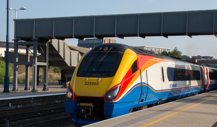 East Midlands Trains class 222002 in Leicester station 