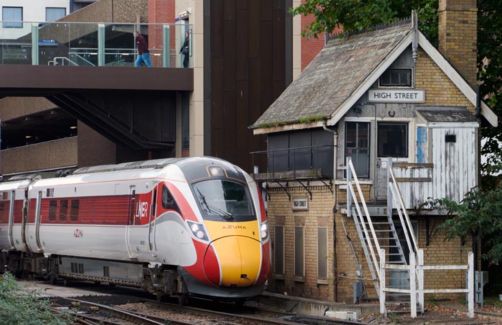 LNER Azuma coming in Lincoln station over the High Street crossing and past the now closed High street signal box 