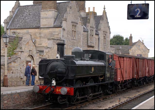 GWR 64XX 0-6-0T no,6412 in Wansford station