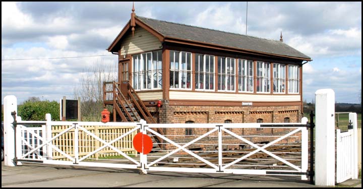 Signal box at Wansford
