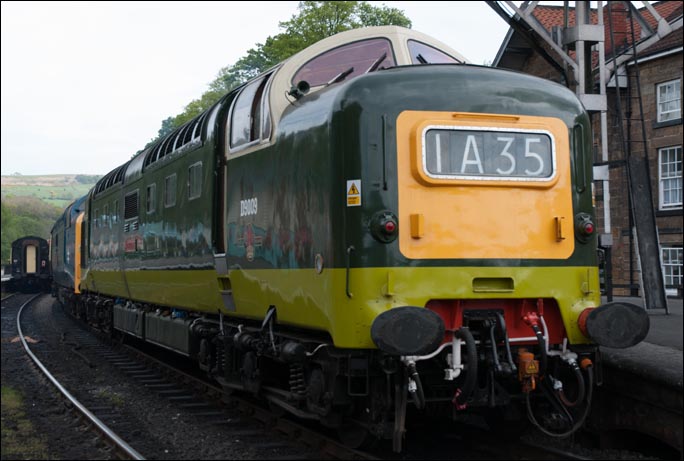 D9009 Alycidon and Class 55 Royal Highland Fusilier  in Grosmount station