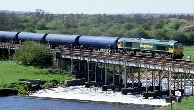 Freighliner train Of Tank wagons is on the Nottingham To Lincoln 