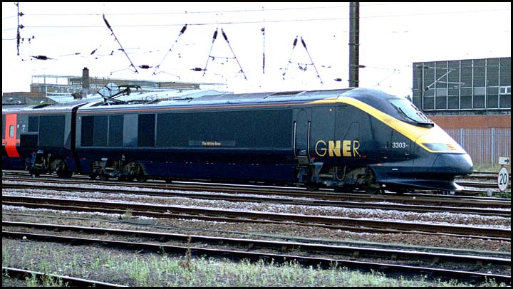 GNER 3303 on The White Rose just to north of Peterborough station in 2003