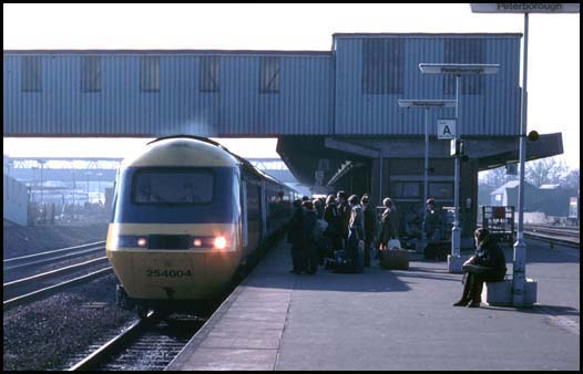 HST in platform 4 at Peterborough station
