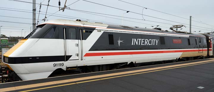 LNER class 91110 Bonds Green 