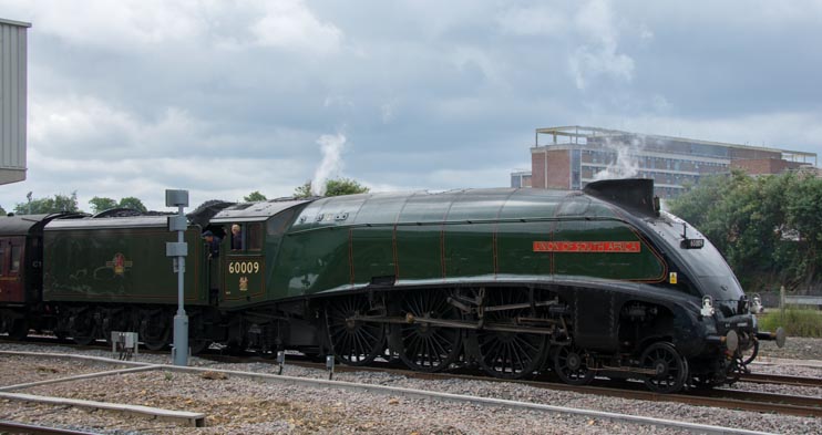 LNER A4 Class 4-6-2 no 60009 Union of South Africa 