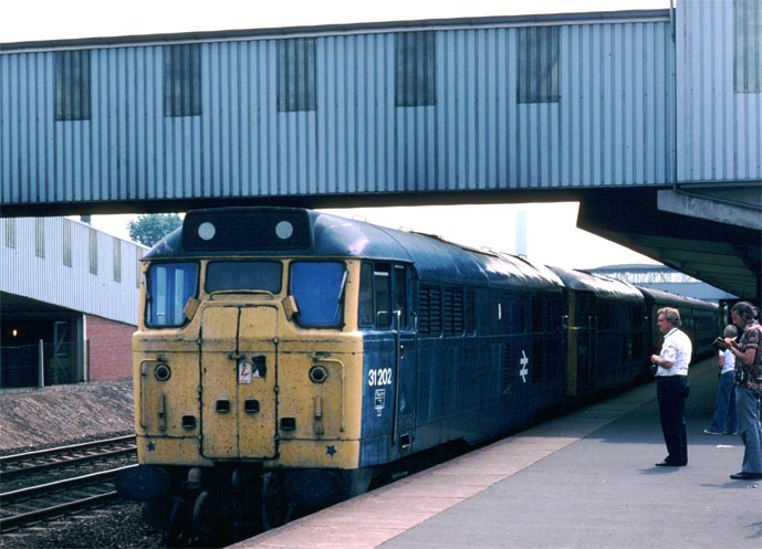 A pair of class 31s A pair of class 31s