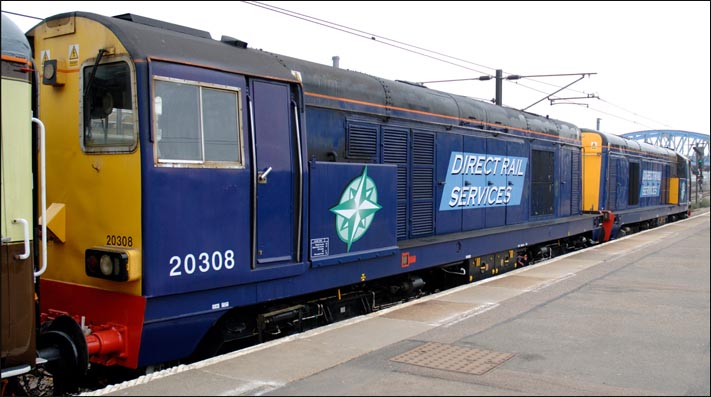DRS class 20308 and 20309 in Peterborough station 