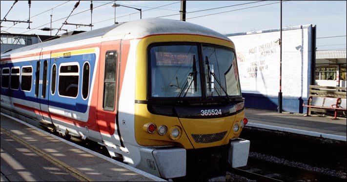 First Capital Connect 365524 still in its old colours in 2006