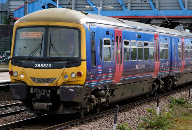 First Capital Connect 365536 into platform 3 