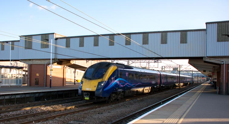 Hull trains class 180 