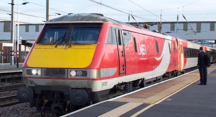  LNER class 91131 in platform 4 at Peterborough station 