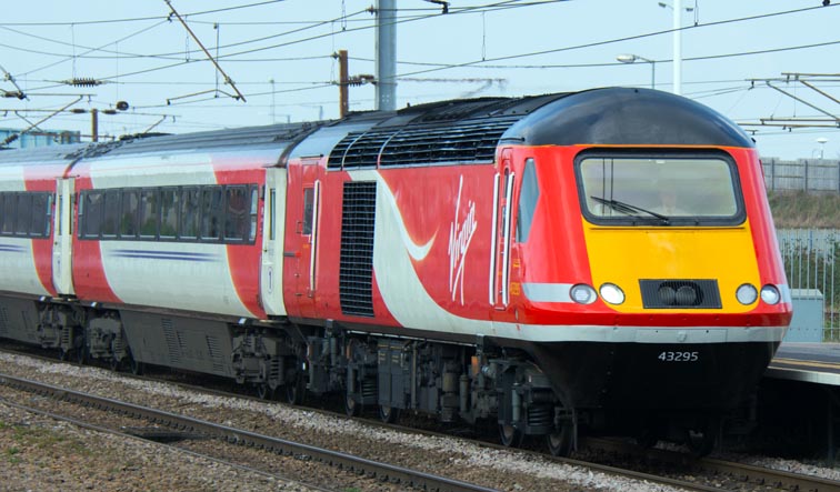 Virgin East Coast HST power car 43295 into platform 3 