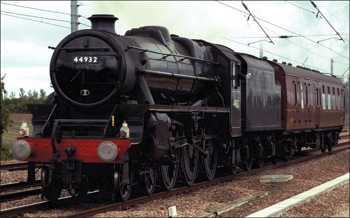 Black 5 number 44932 on the up fast at Abbots Ripton 