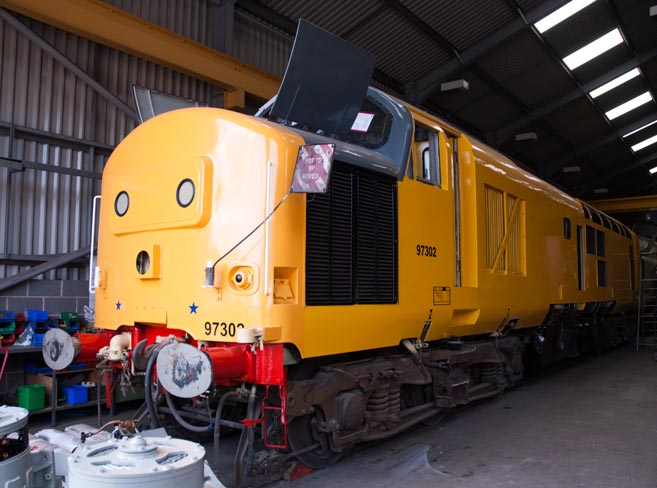 97302 in Network Rail yellow 97302 in Network Rail yellow