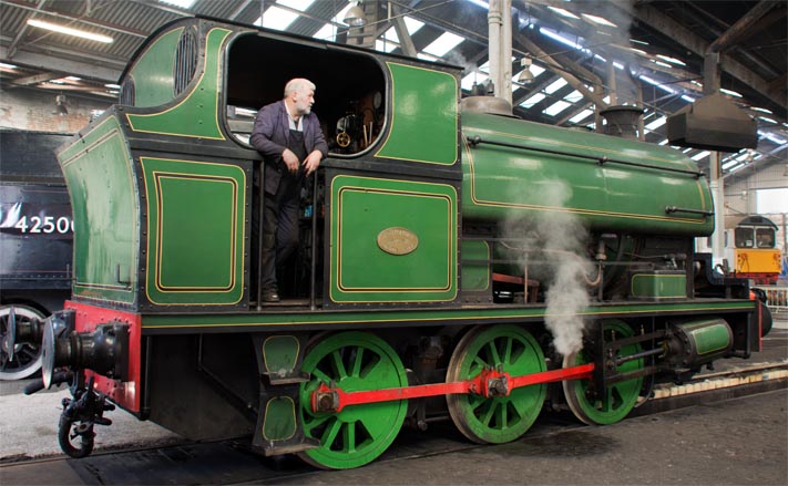 Green 0-6-0ST Peckett Green 0-6-0ST Peckett
