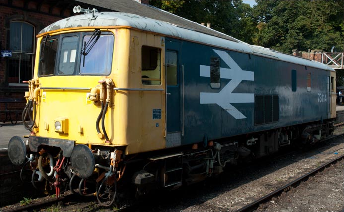 Class 73 114 in the Shackerstone station 