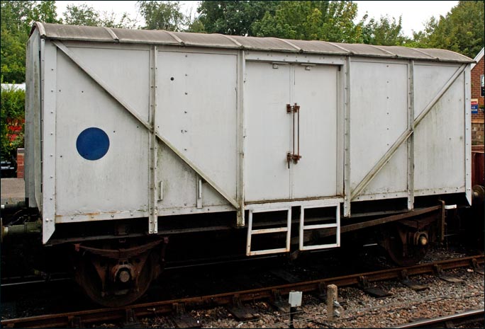 Blue Spot Fish van at Castle Hedingham