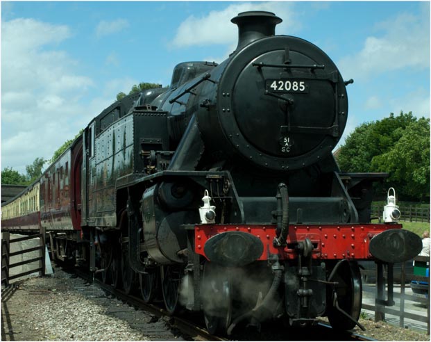 42085 at Rothley railway station in 2008 42085 at Rothley railway station in 2008