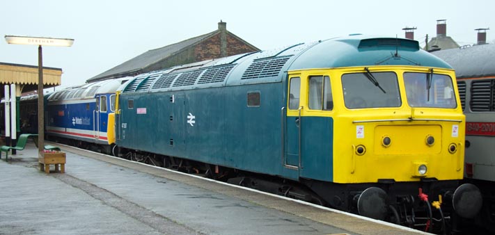 Class 47376 Kenny Cockbird  and class 47596 