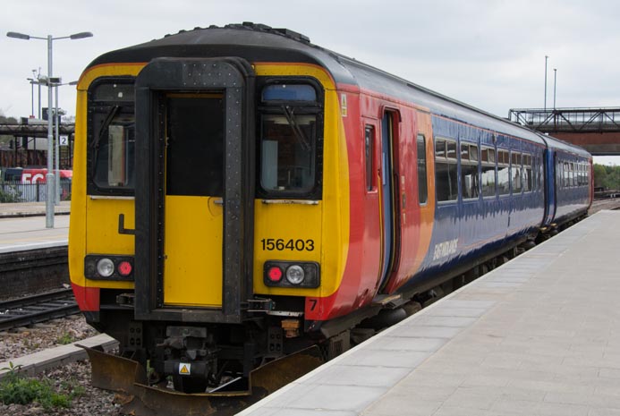 East Midland Trains class 156403 in Nottingham station 