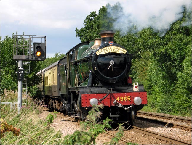 Great Western Hall class 4-6-0 number 4965 Rood Ashton Hall was at the rear of the train in 2006