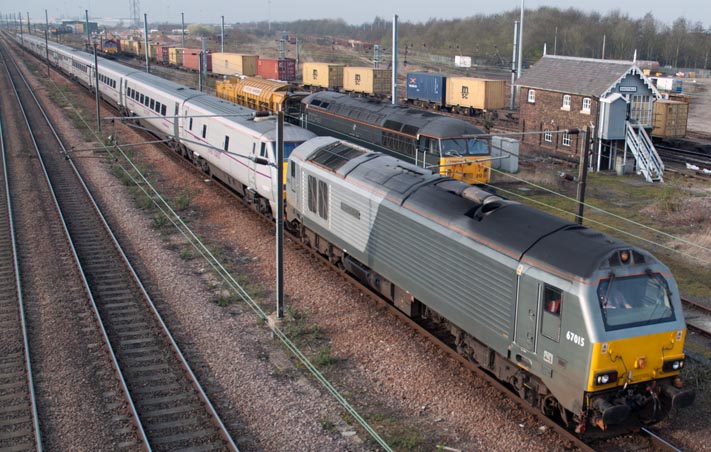 Chilton Trains Class 67015 David J Lloyd 