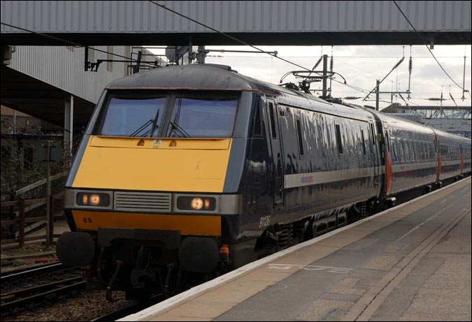 National Express East Coast class 91126 coming into platform 3 on the 28th of Febuary in 2009