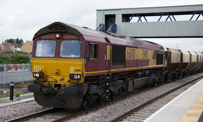  Class 66188 in the new goods avoiding line 