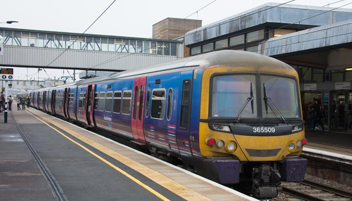 Great Northern class 365509 at Peterborough 